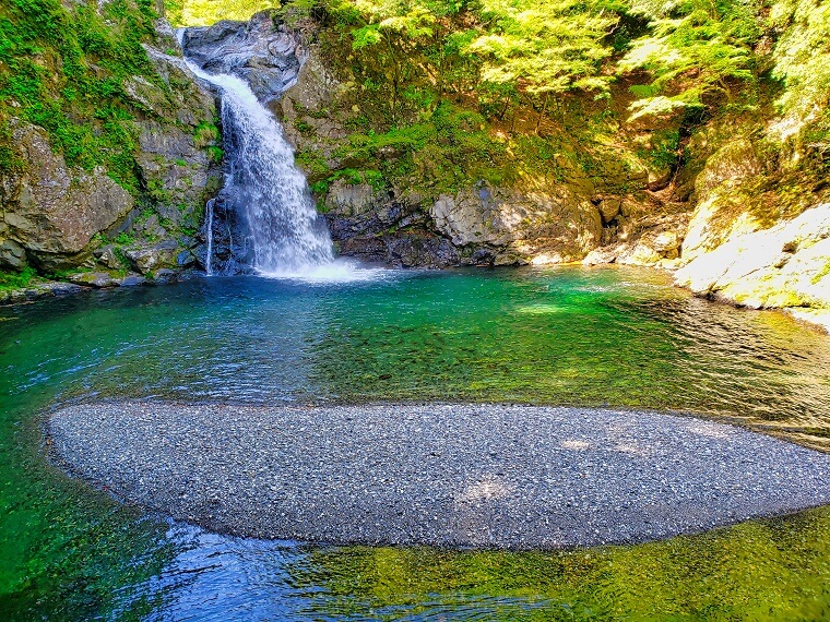 清納の滝 奈良県