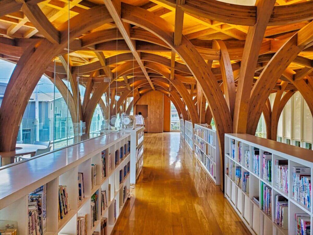 旅の図書館 由布市ツーリストインフォメーションセンター