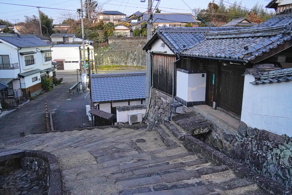 飴屋の坂 大分県