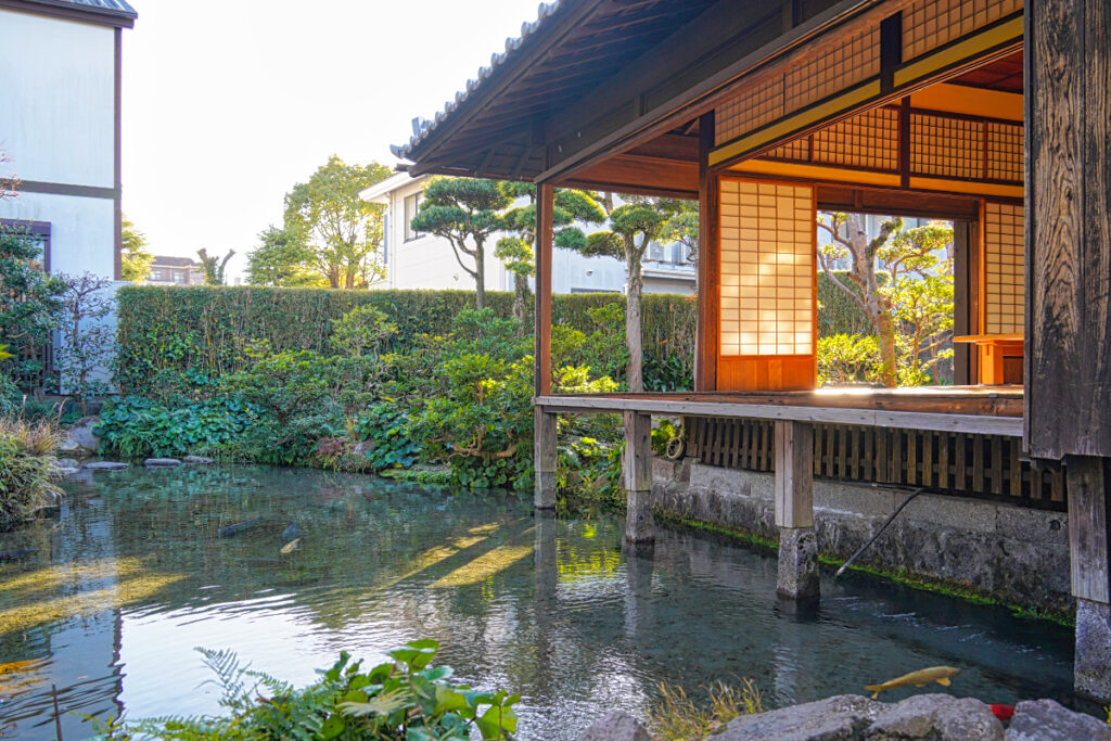 湧水庭園 四明荘 長崎県
