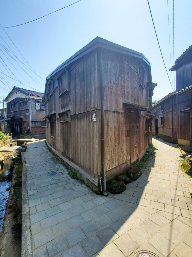 三角家 新潟県