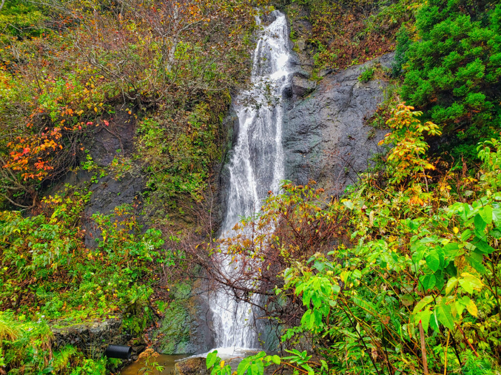 三味線滝 北海道