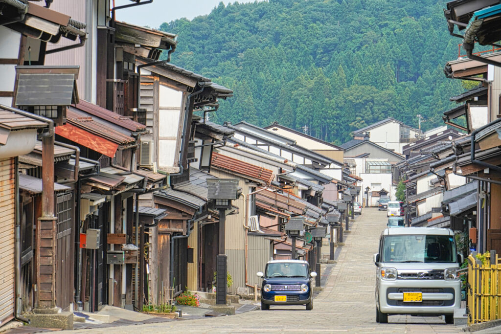 諏訪町本通り 富山県