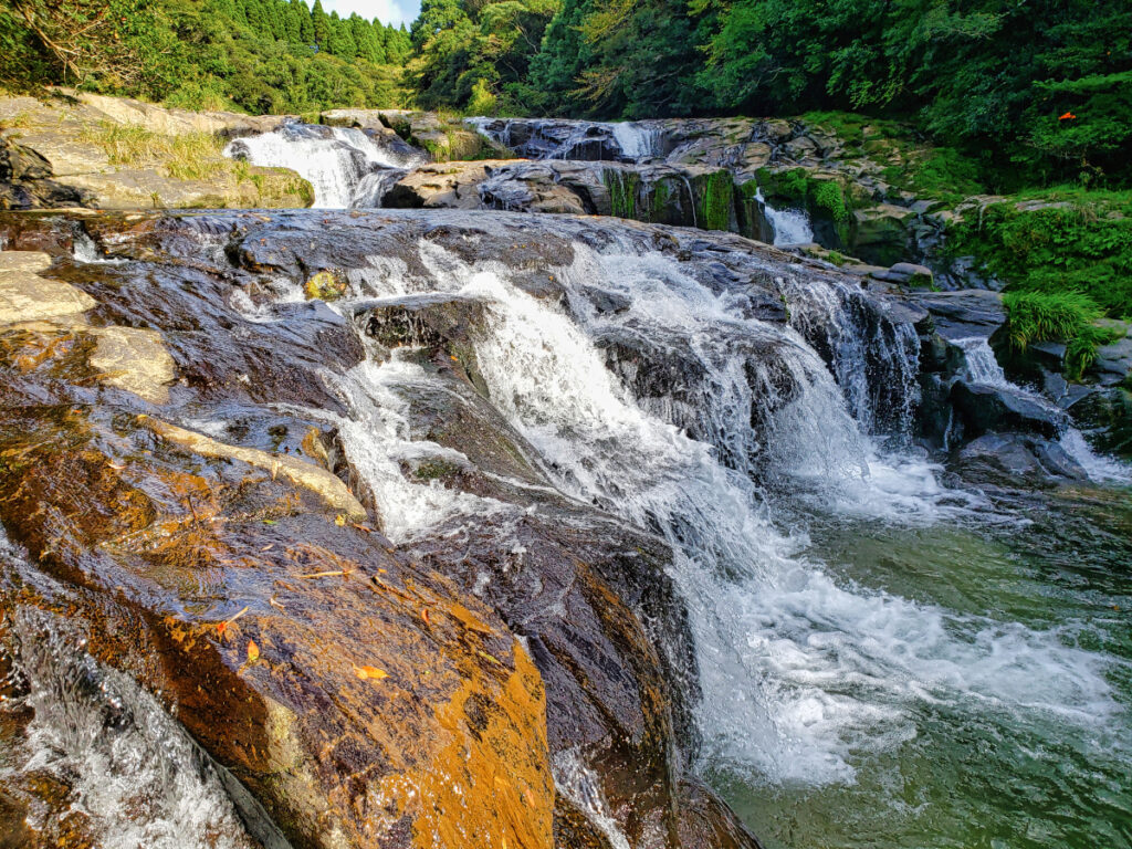 扇落しの滝 鹿児島県