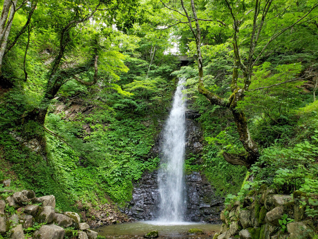 不動滝（秋田県／東成瀬村） 秋田県