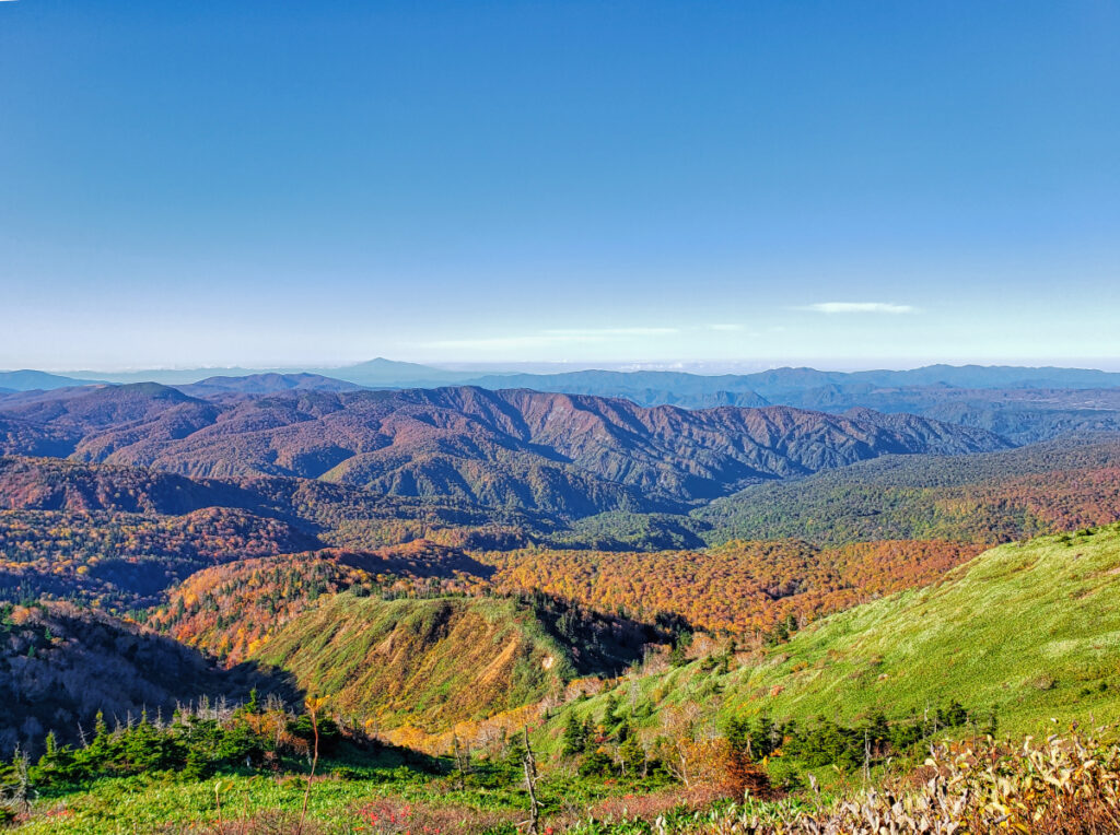 八幡平アスピーテライン 大深沢展望台（標高1,560M） 岩手県