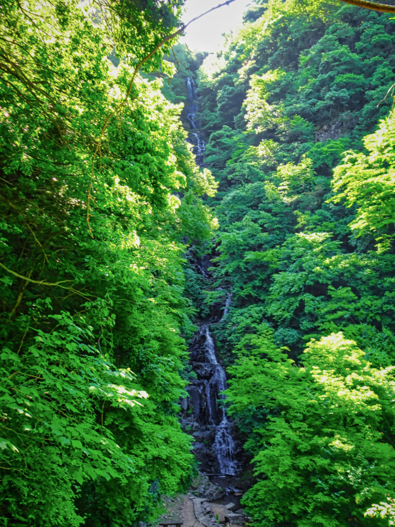常清滝（滝100選）