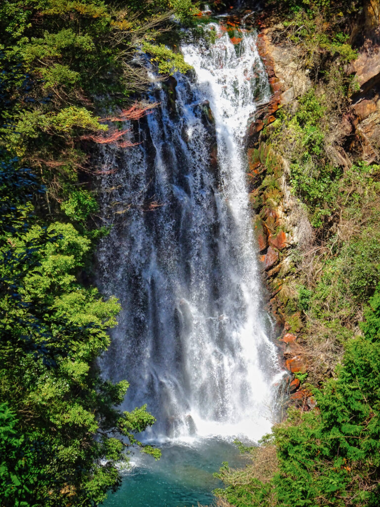 花房の滝 鹿児島県