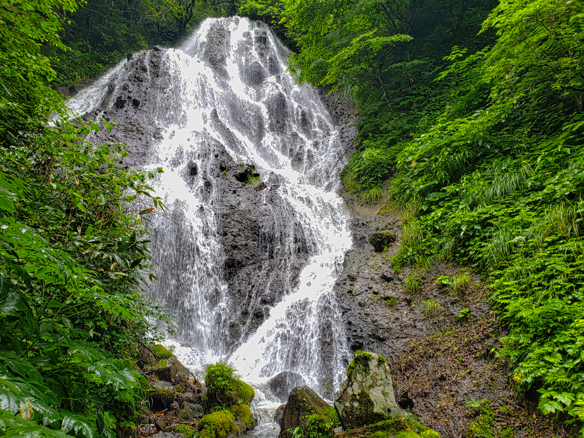 不動滝（開運出世の滝） 山形県