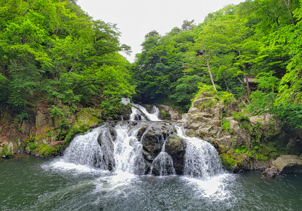 中野白滝 岩手県