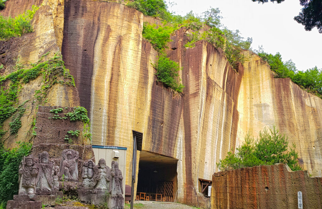 瓜割石庭公園 山形県