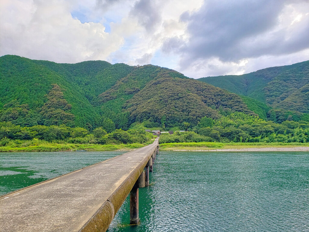 勝間沈下橋 高知県