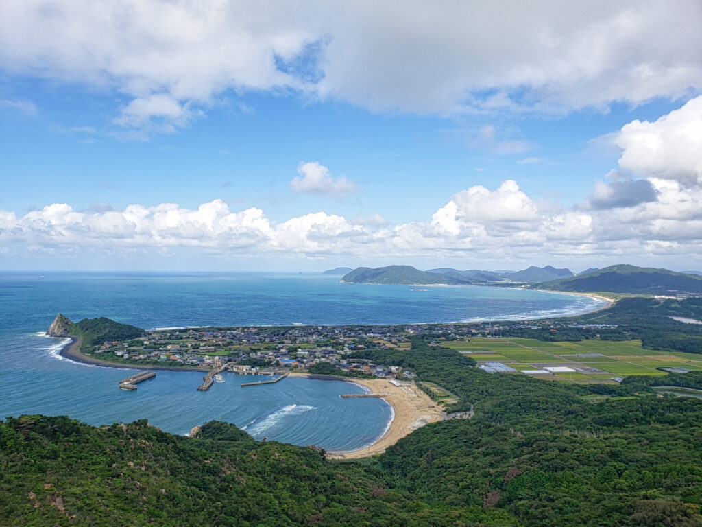 立石山の中腹(山頂展望台) 福岡県
